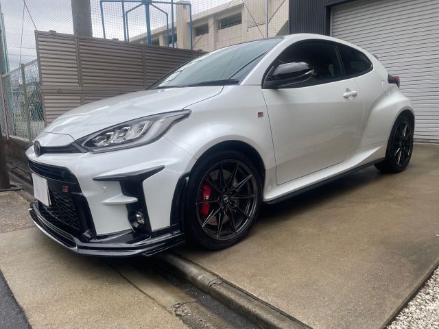 TOYOTA GR YARIS 2022