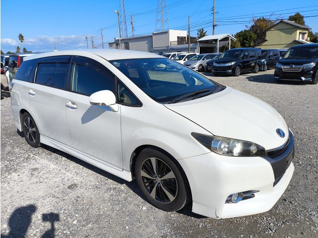 TOYOTA WISH 2012