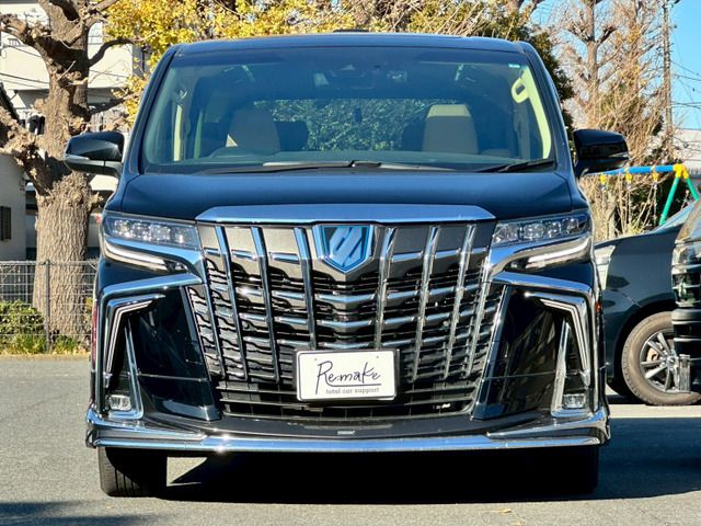 TOYOTA ALPHARD hybrid 4WD 2023