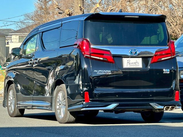 TOYOTA ALPHARD hybrid 4WD 2023