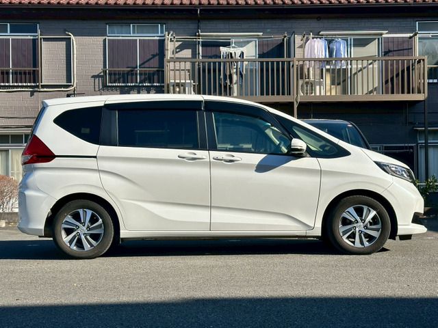 HONDA FREED 2021