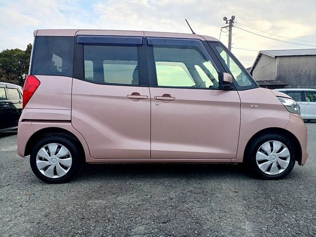 MITSUBISHI eK SPACE 2016