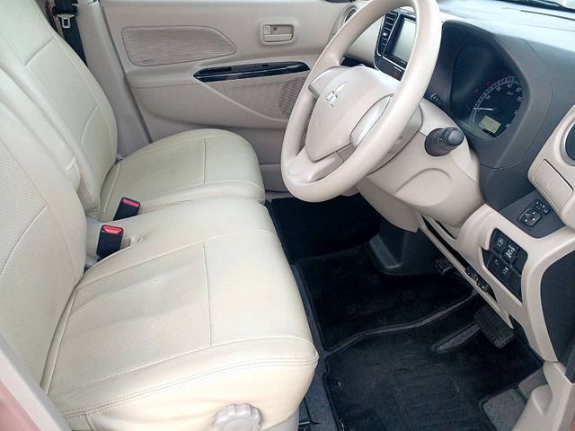 MITSUBISHI eK SPACE 2016