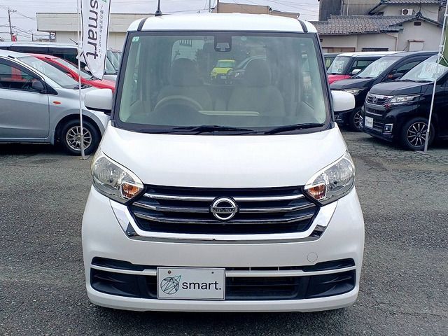 NISSAN DAYZ ROOX 2017