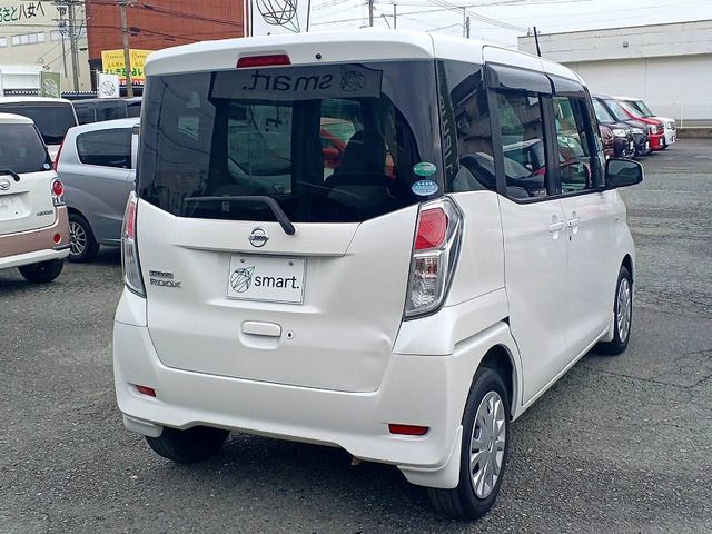 NISSAN DAYZ ROOX 2017