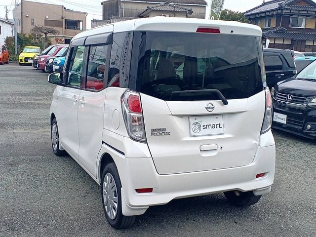 NISSAN DAYZ ROOX 2017