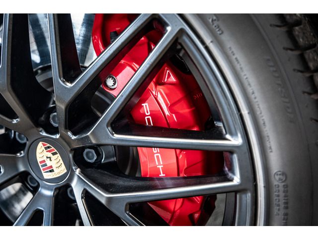 PORSCHE PORSCHE Macan 2022