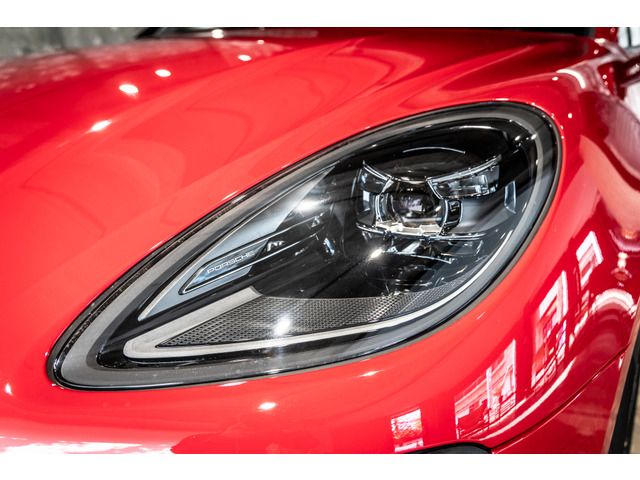 PORSCHE PORSCHE Macan 2022