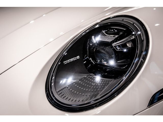 PORSCHE PORSCHE 911 2024