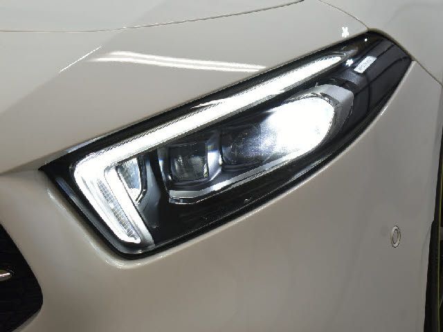 MERCEDES BENZ MERCEDES BENZ A class 2018