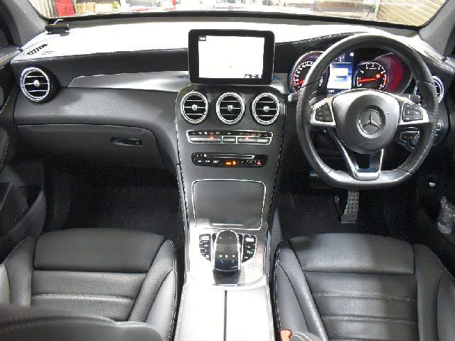 MERCEDES BENZ MERCEDES AMG GLCclass 2016