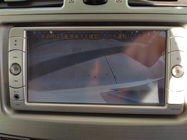 TOYOTA MARK X ZIO 2010