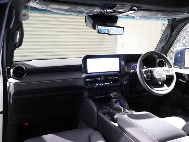 TOYOTA LANDCRUISER 250 2024