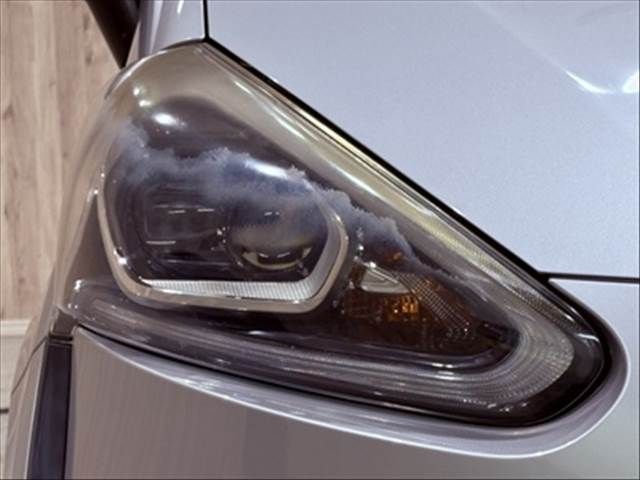 TOYOTA SIENTA HYBRID 2016