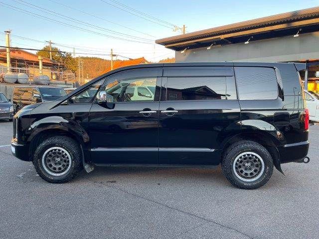 MITSUBISHI DELICA D:5 4WD 2020