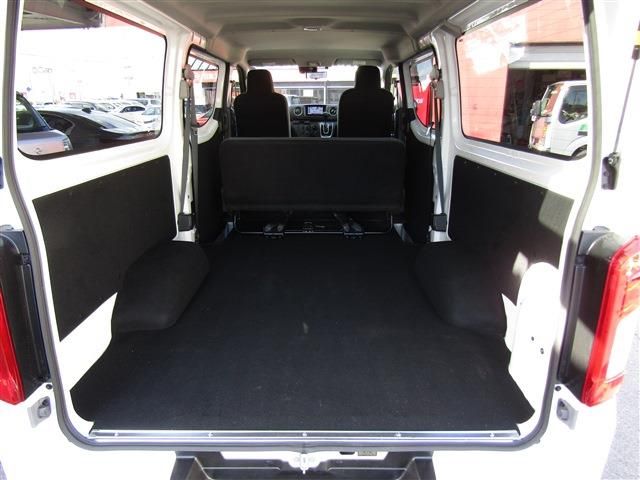 NISSAN CARAVAN van 1.2t 2WD 2025