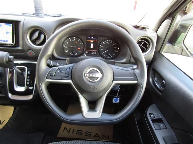 NISSAN CARAVAN van 1.2t 2WD 2025