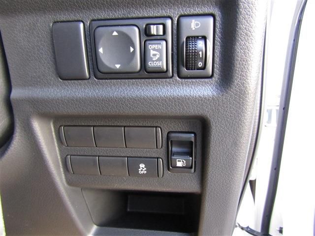 NISSAN CARAVAN van 1.2t 2WD 2025