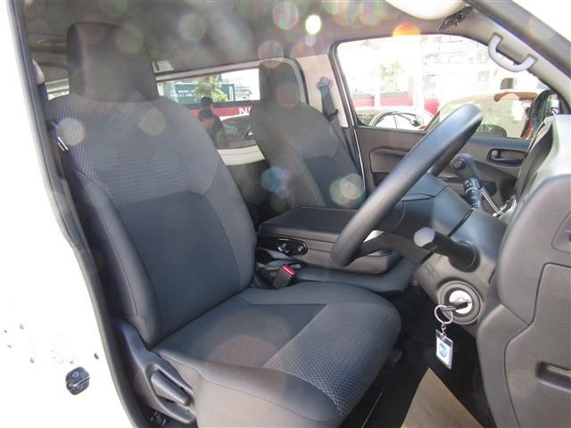 NISSAN CARAVAN van 1.2t 2WD 2025