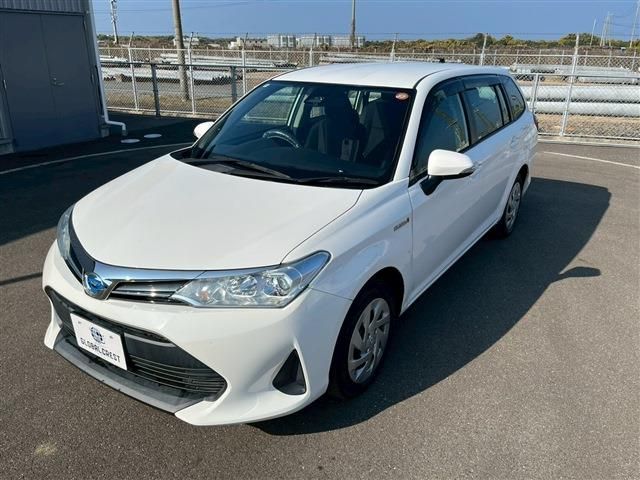 TOYOTA COROLLA FIELDER HYBRID 2018