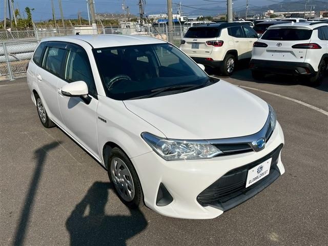 TOYOTA COROLLA FIELDER HYBRID 2018