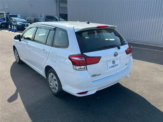 TOYOTA COROLLA FIELDER HYBRID 2018