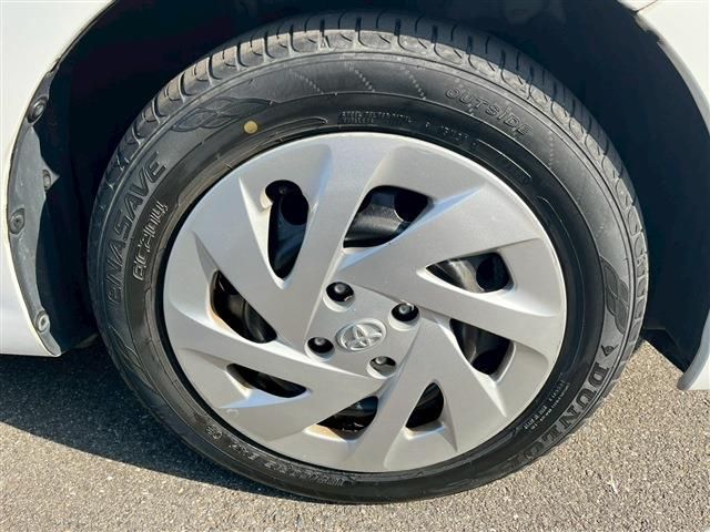 TOYOTA COROLLA FIELDER HYBRID 2018