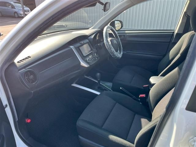 TOYOTA COROLLA FIELDER HYBRID 2018