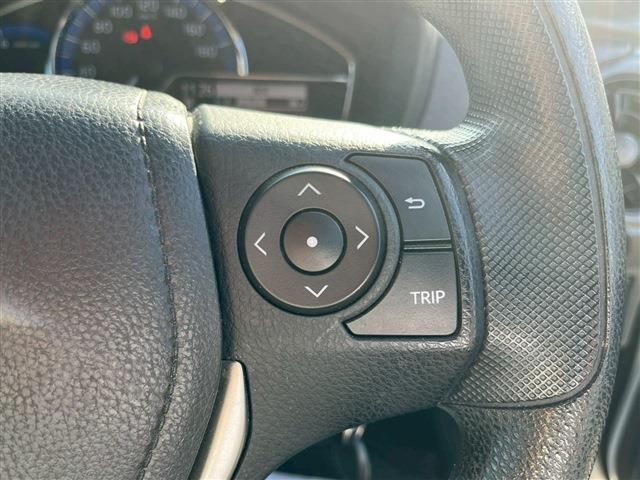 TOYOTA COROLLA FIELDER HYBRID 2018