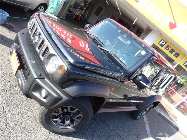 SUZUKI JIMNY NOMADE 2025