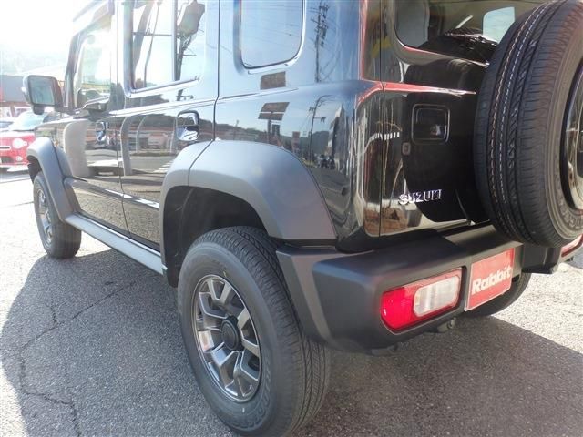 SUZUKI JIMNY NOMADE 2025