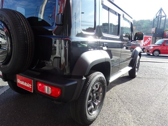 SUZUKI JIMNY NOMADE 2025