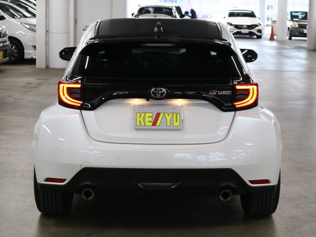 TOYOTA GR YARIS 2023