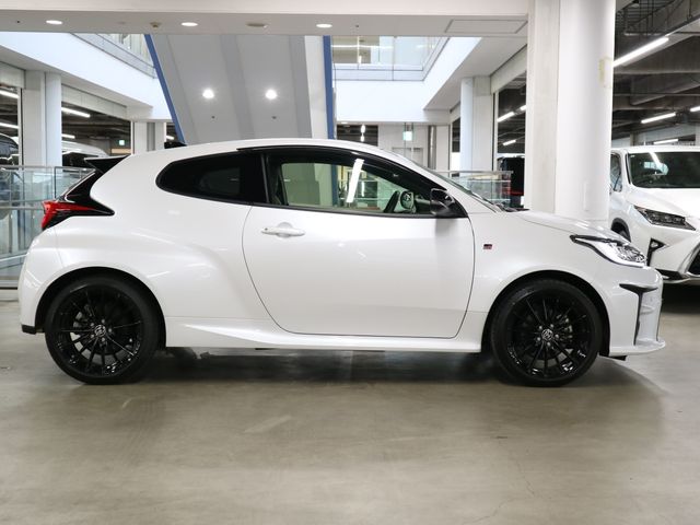 TOYOTA GR YARIS 2023