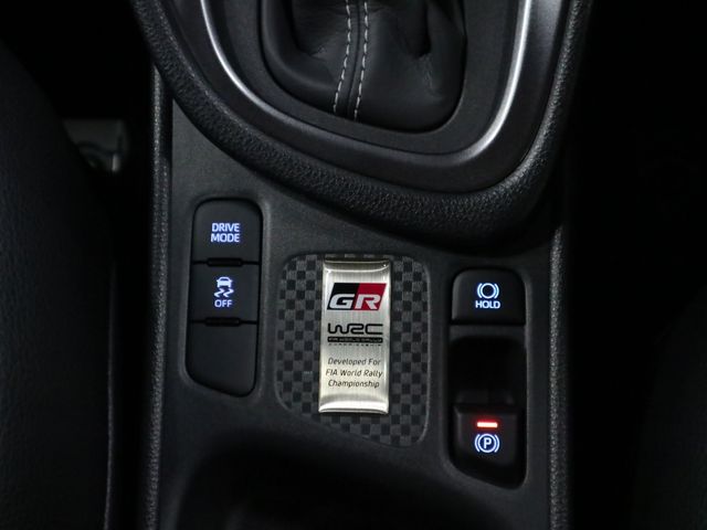 TOYOTA GR YARIS 2023