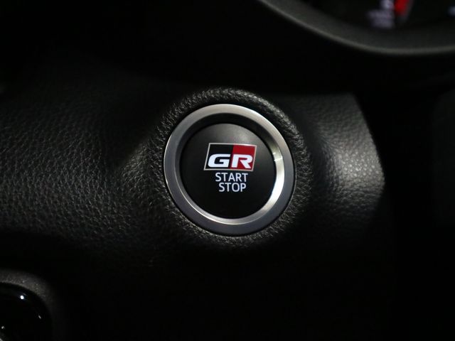 TOYOTA GR YARIS 2023