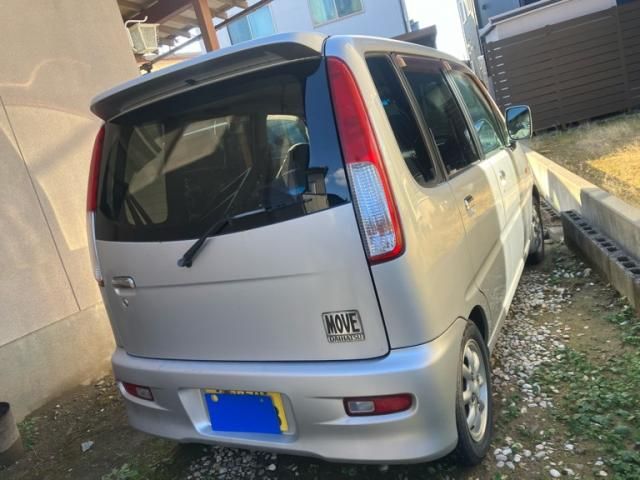 DAIHATSU MOVE 2001