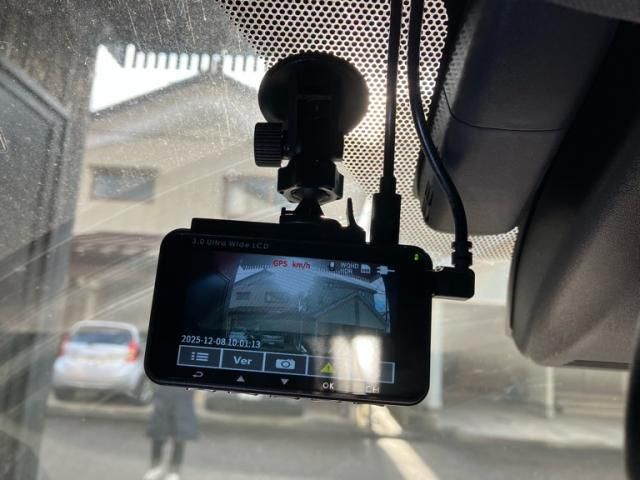 TOYOTA C-HR 4WD 2017