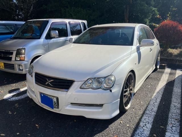 TOYOTA MARK X 2004