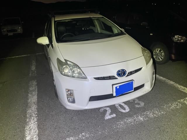 TOYOTA PRIUS 2010