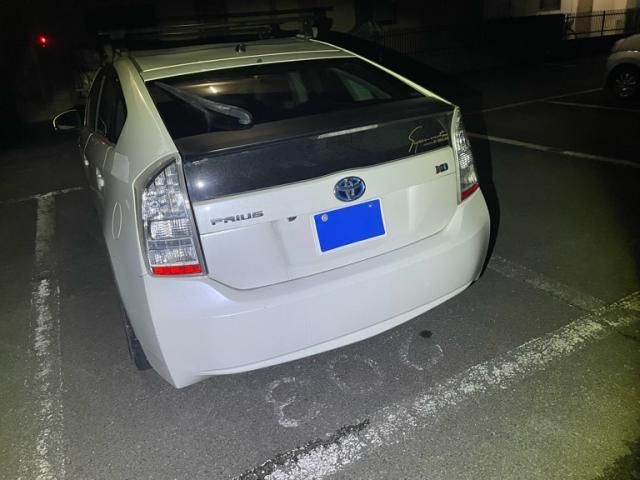 TOYOTA PRIUS 2010