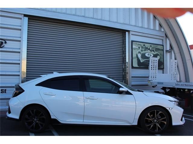 HONDA CIVIC hatchback 2017