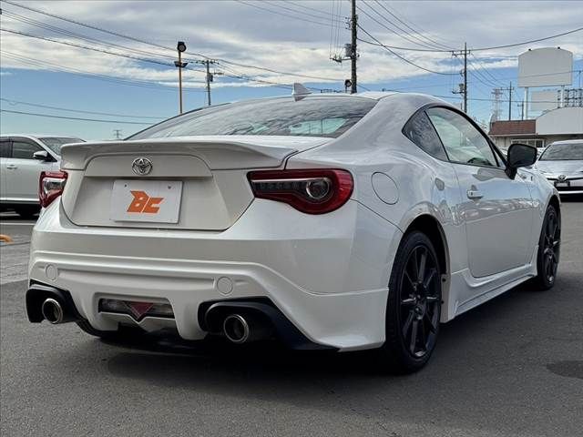 TOYOTA 86 2015