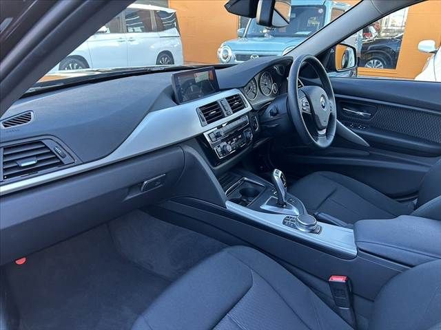 BMW BMW 3series TOURING 2018