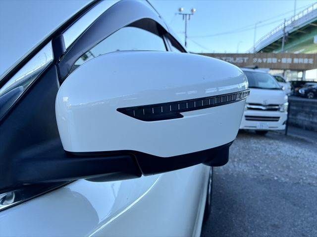 NISSAN X-TRAIL HYBRID 4WD 2018