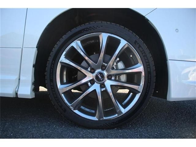 TOYOTA ALPHARD hybrid 4WD 2022