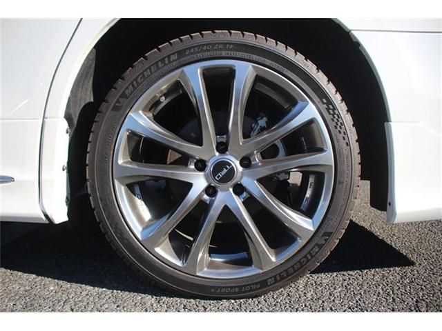 TOYOTA ALPHARD hybrid 4WD 2022