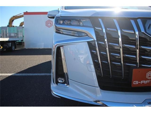 TOYOTA ALPHARD hybrid 4WD 2022