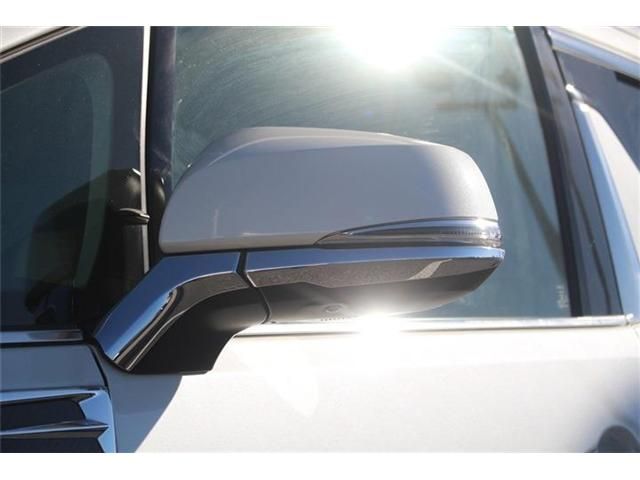 TOYOTA ALPHARD hybrid 4WD 2022