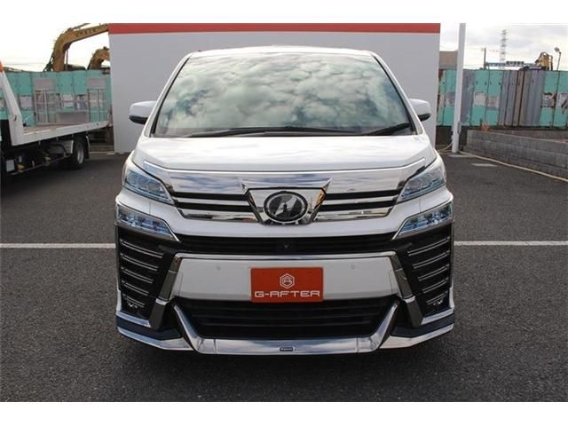TOYOTA VELLFIRE 2019